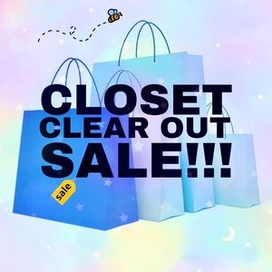 ⭐️CLOSET CLEAR OUT SALE!⭐️